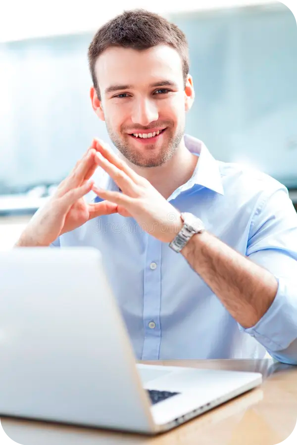 businessman-using-laptop-smiling-307649841.png